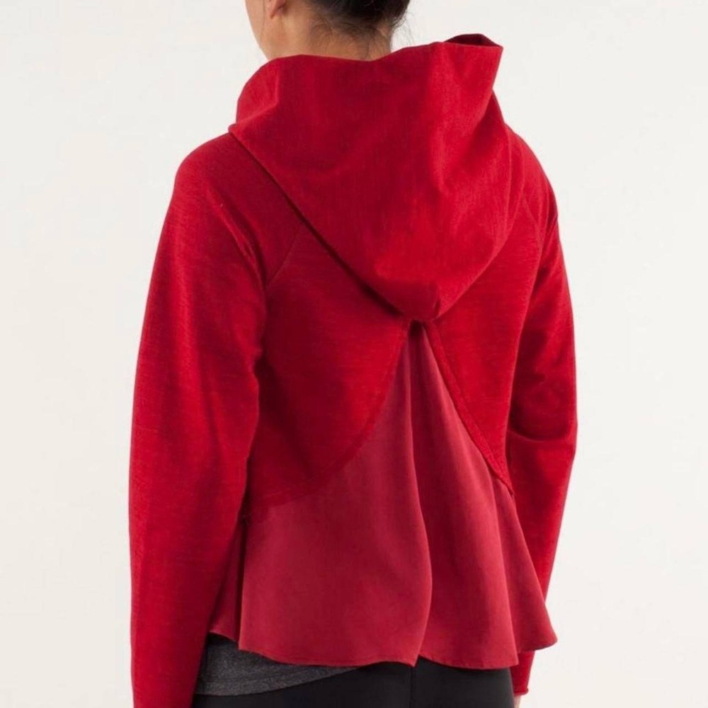 Lululemon Pull Me Over Hoodie Red Ruffle Peplum Back Sweatshirt Womens Size 8